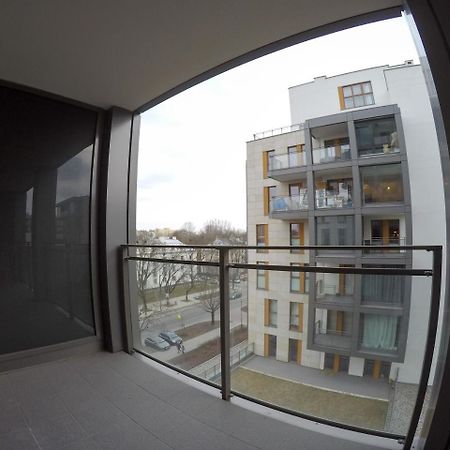 Apartament Obrzezna 3 Deluxe Varsavia Esterno foto