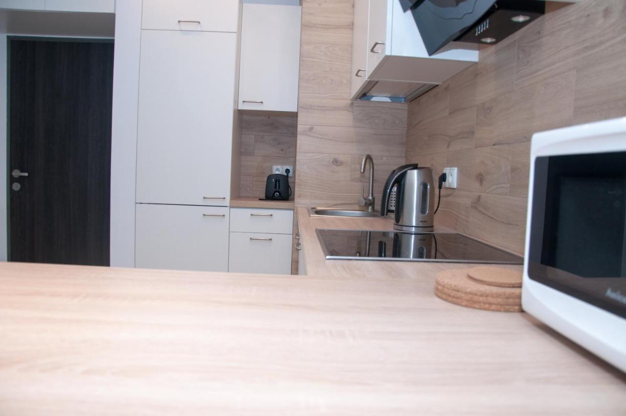 Apartament Obrzezna 3 Deluxe Varsavia Esterno foto