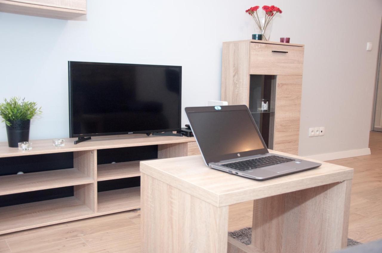 Apartament Obrzezna 3 Deluxe Varsavia Esterno foto